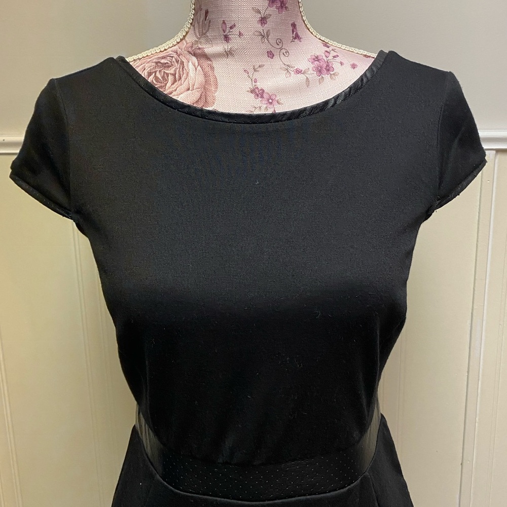 THE LIMITED Little Black Dress MIDI Dress LBD - Picture 3 of 6